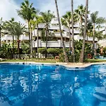 Fuente Aloha By Interhome *