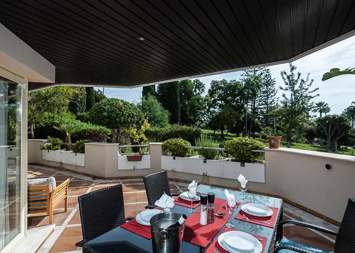 Fuente Aloha By Interhome * Марбелья