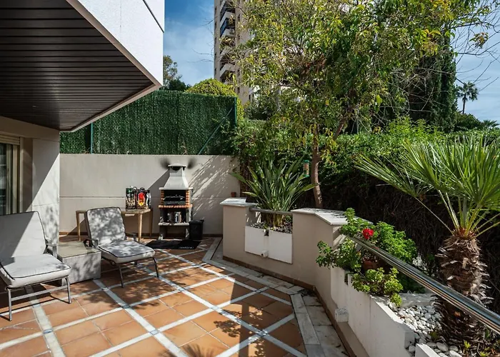 Апартаменти Fuente Aloha By Interhome