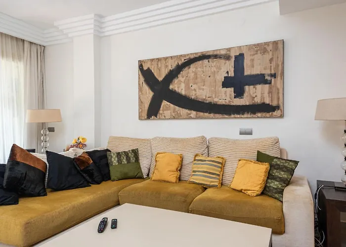 Fuente Aloha By Interhome